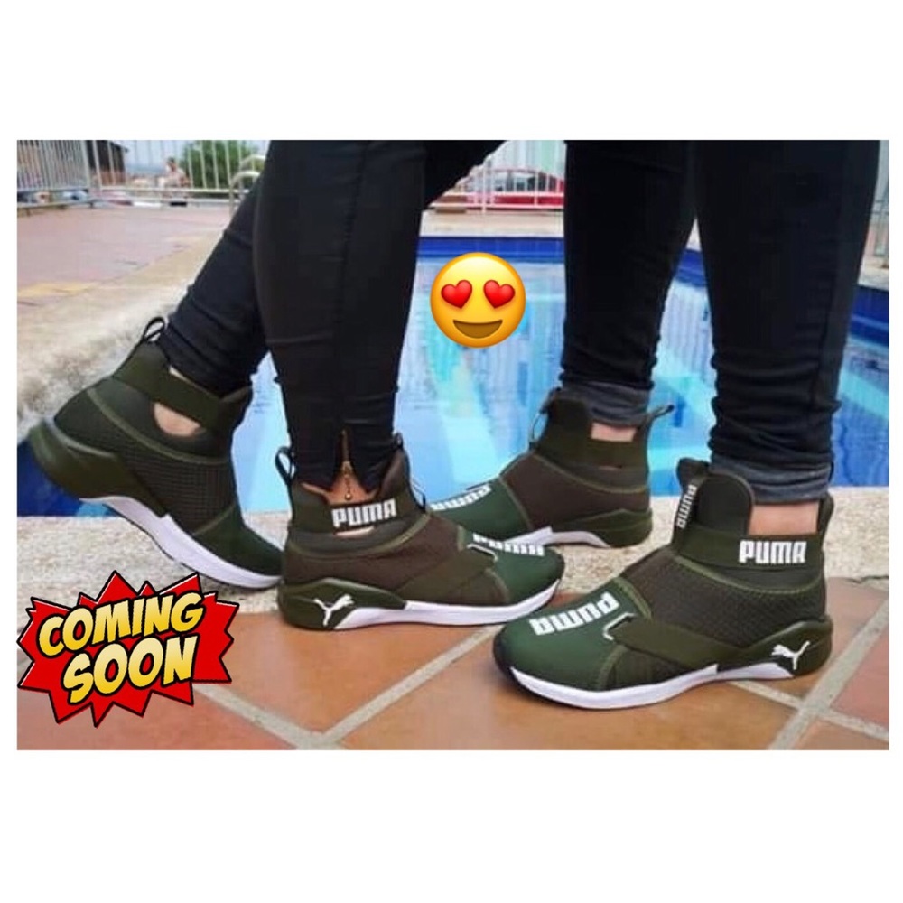 Puma Sneakers
